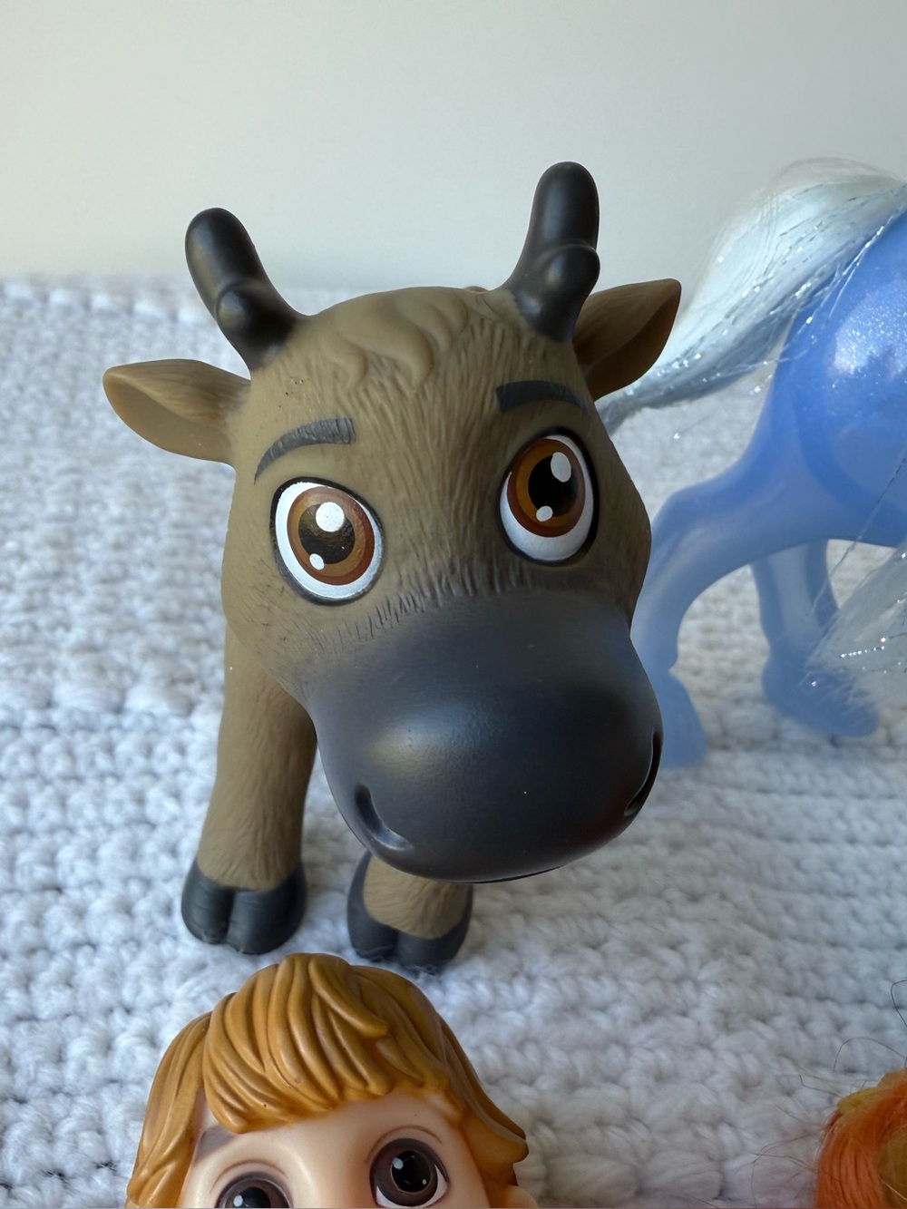 Disney Frozen 2 Petite Storytelling Set - Picture 4 of 13
